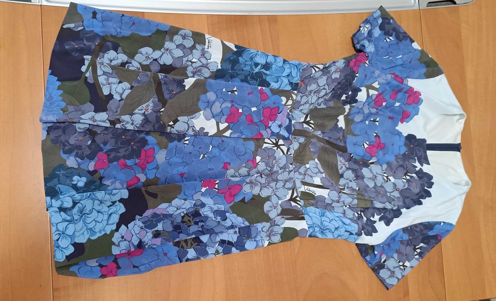 Valentino-Като Нова