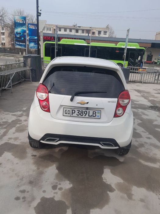 Spark sotiladi 2020 yil toza