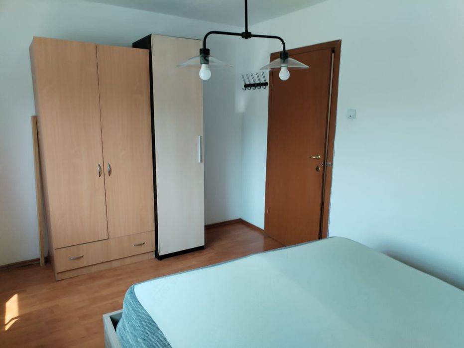 Apartament de închiriat