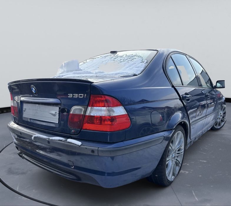 Dezmembrez BMW 330i 231cp Automat 110.000 Mile, M-Tech 2,Recaro crem,Jante style 135 M