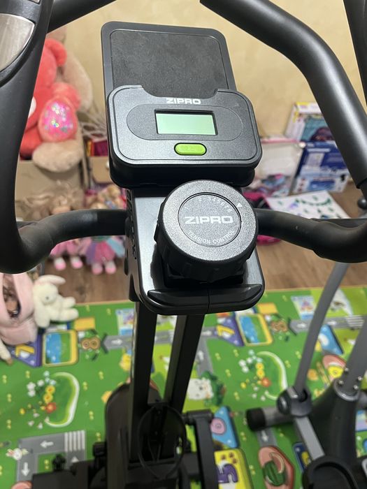 Aparate fitness – TOORX ERX-75 + ZIPRO Climber – stare bună