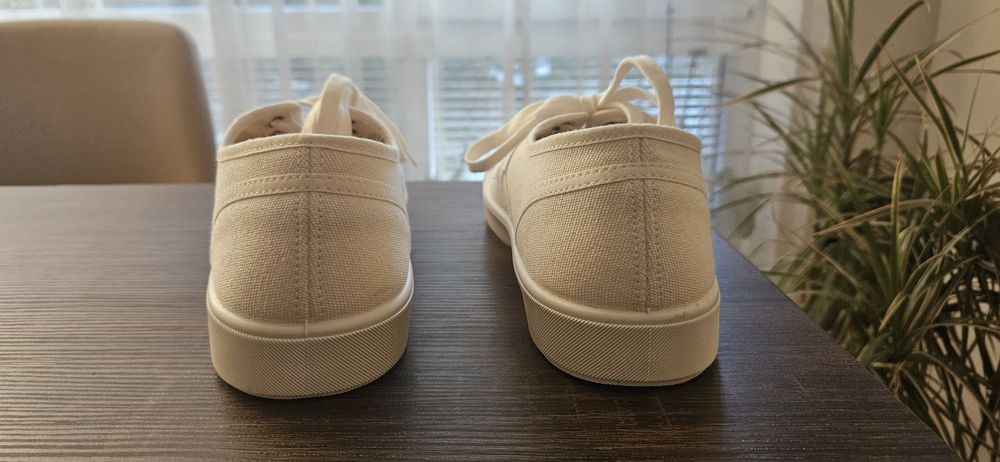 Спортни кецове Томи