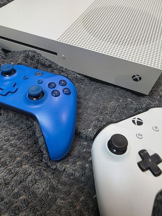 продам xbox one s