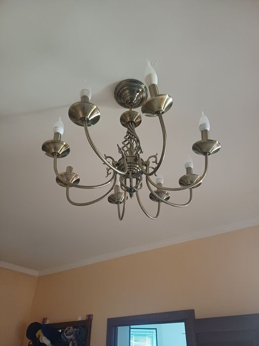 Люстры разные 4 вида