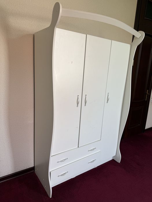 Шкаф детский, белий