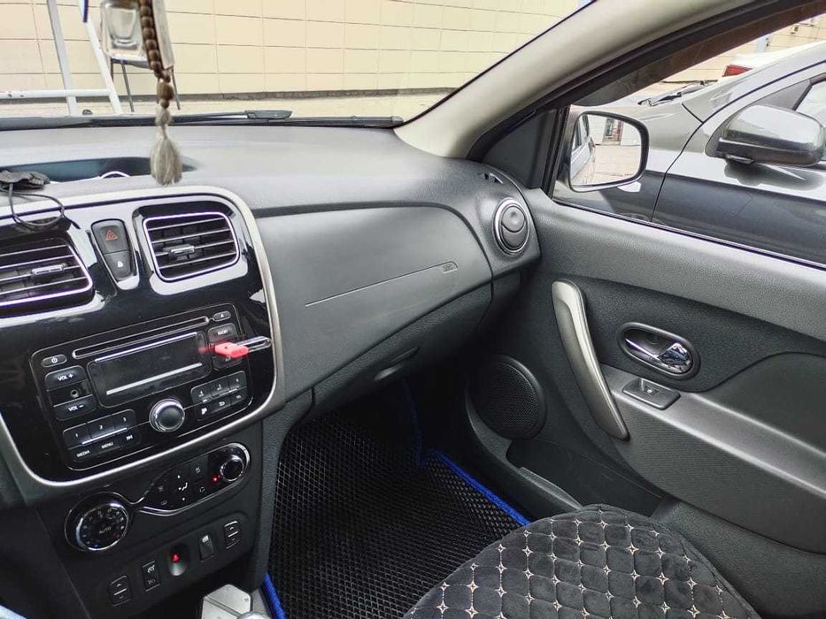 Продам  Renault Logan