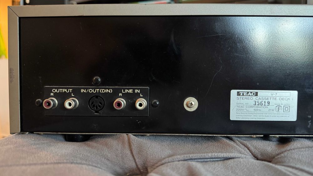 Deck Teac V7 cu 3 capete in stare excelenta