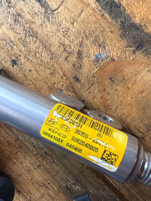 Rampa Cu Injectoare Hyundai Tucson 3 2015 1.6Gdi 2015-2020 -> 35310-2B360