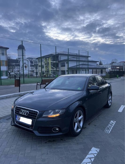 Vand Audi A4 B8 2010 Manuala S Line 2.0 TDI