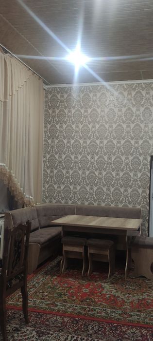 Уголок сотилади.