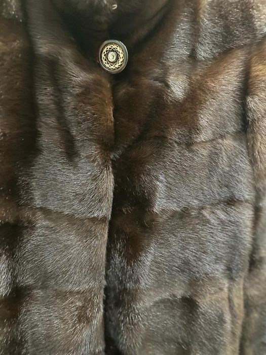 Продам шубу норкавую