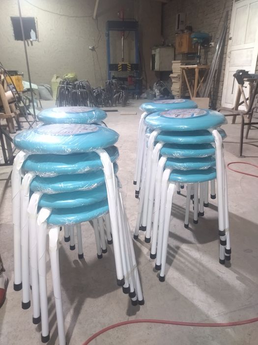 Табуретки для дома