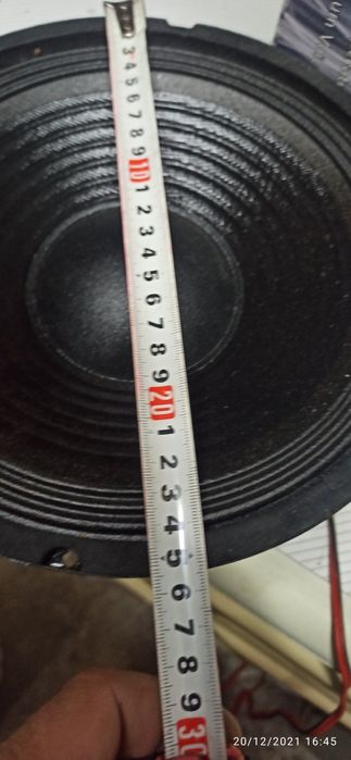 НОВА Мощна тонколона. .