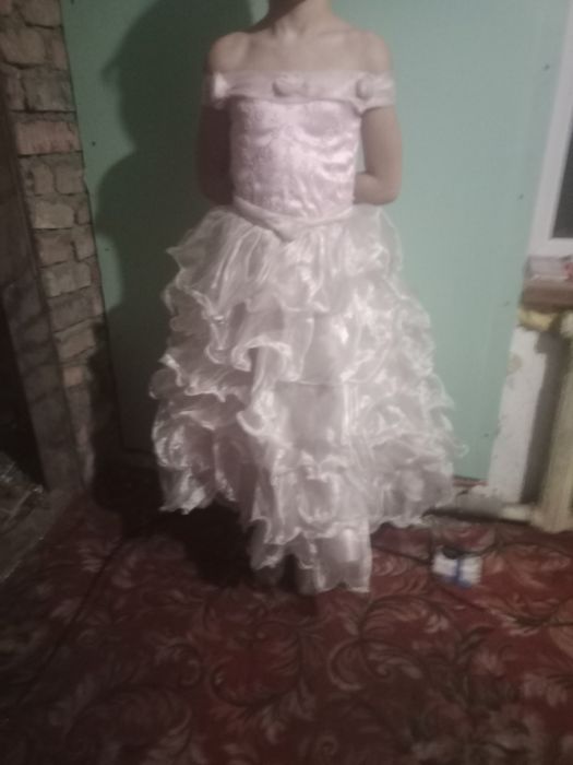 платье на праздник