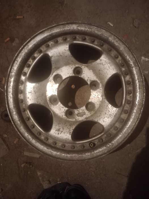 Диски 15 на Дэлика