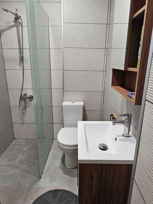 Нощувки - 4BR Central Retreat