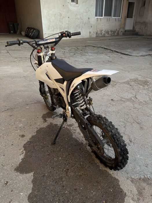 Moto CROS 125cc PRO