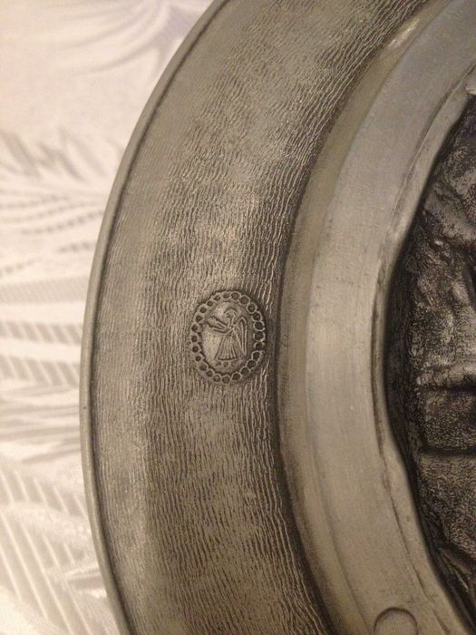 Нови! Немски калаени чинии за стена Lindenwirtin и Картоиграчи