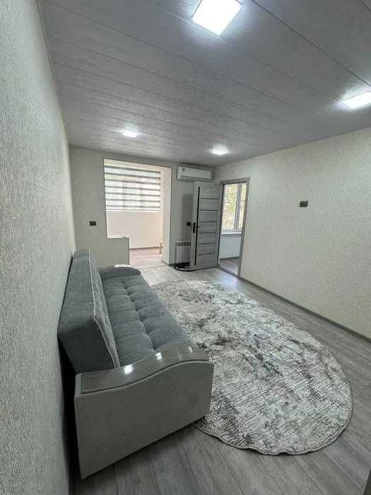 Сдаётся срочно 2 комнатная квартира на