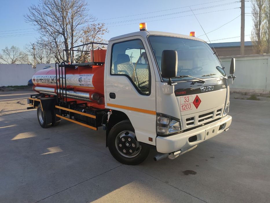 Автотопливозаправщик АТЗ-5 
На базе шасси ISUZU NQ
