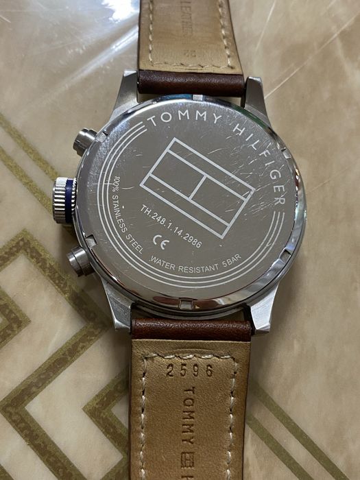 Ceas de mana Tommy Hilfiger