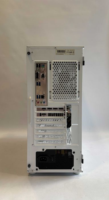 Геймърски компютър Intel Core i5 10600K, RTX 3070 Ti 8GB, 16GB ram