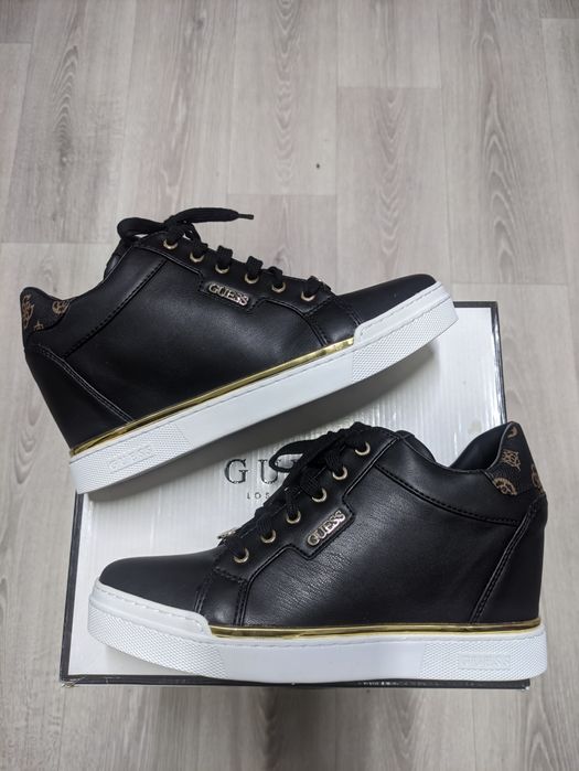 Ботинки Guess оригинал большемерки 41 размер