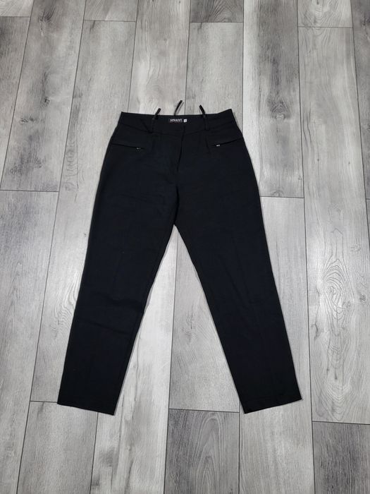 Vand pantaloni dama 42