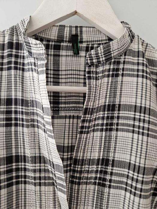 Cămașă în carouri Benetton