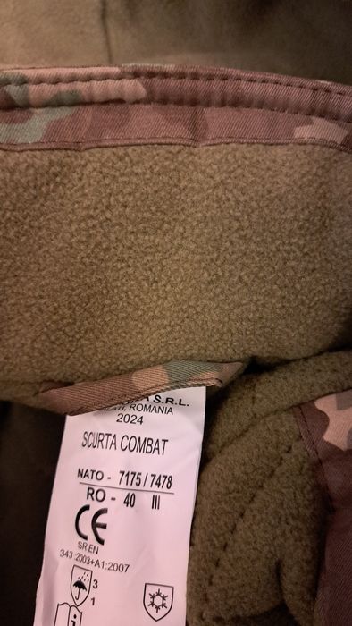 Scurtă camuflaj combat 40/3