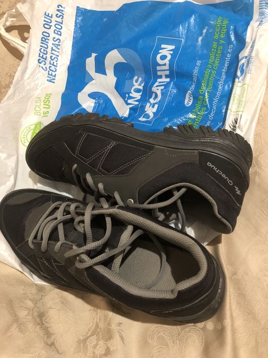 Decatlon  кросовки  утепленные 39р -40