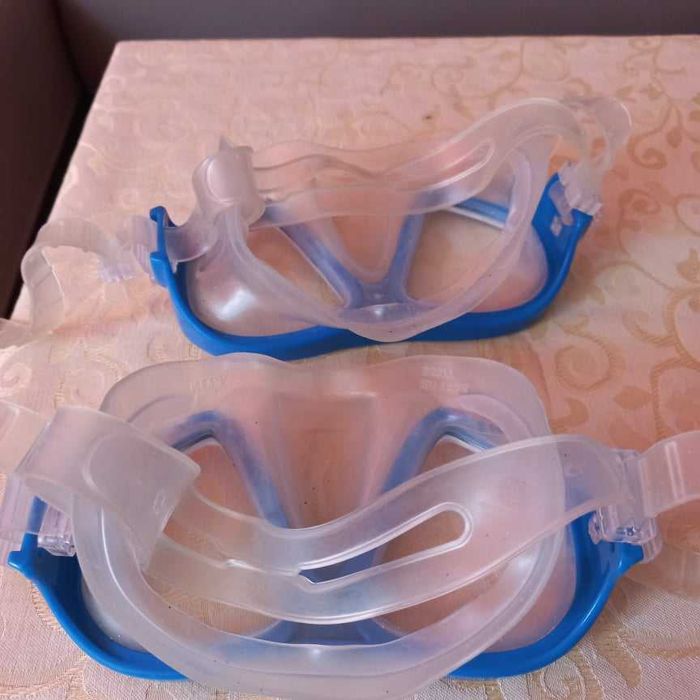 маски за плуване 15 лв за двата броя