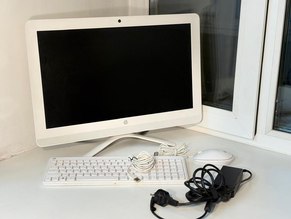 продам моноблок HP в полном оригинальном комплекте