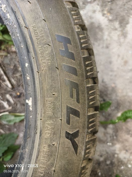 Шины бу зимние с шипами