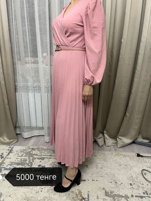 Әдемі көйлектер сатылады, арзан бағада