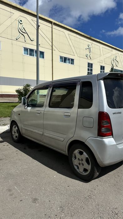 Продам машину автомат Suzuki Wagon R plus