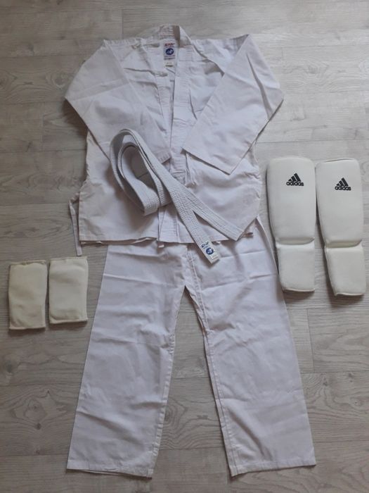 Продам кимано для каратэ