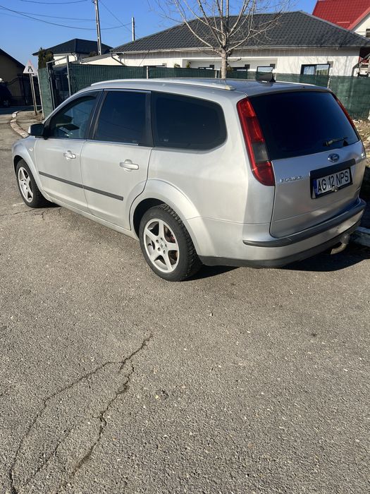 De vinzare Ford Focus 2