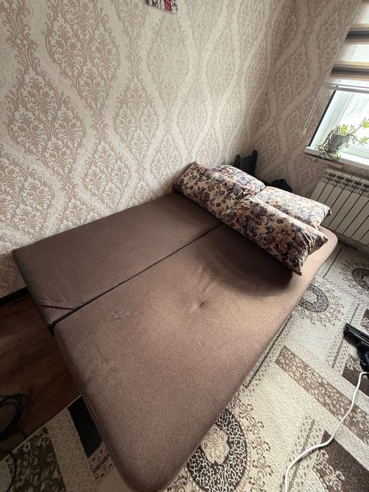 Продается диван б/у