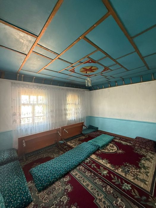 Ховли уй сотилади