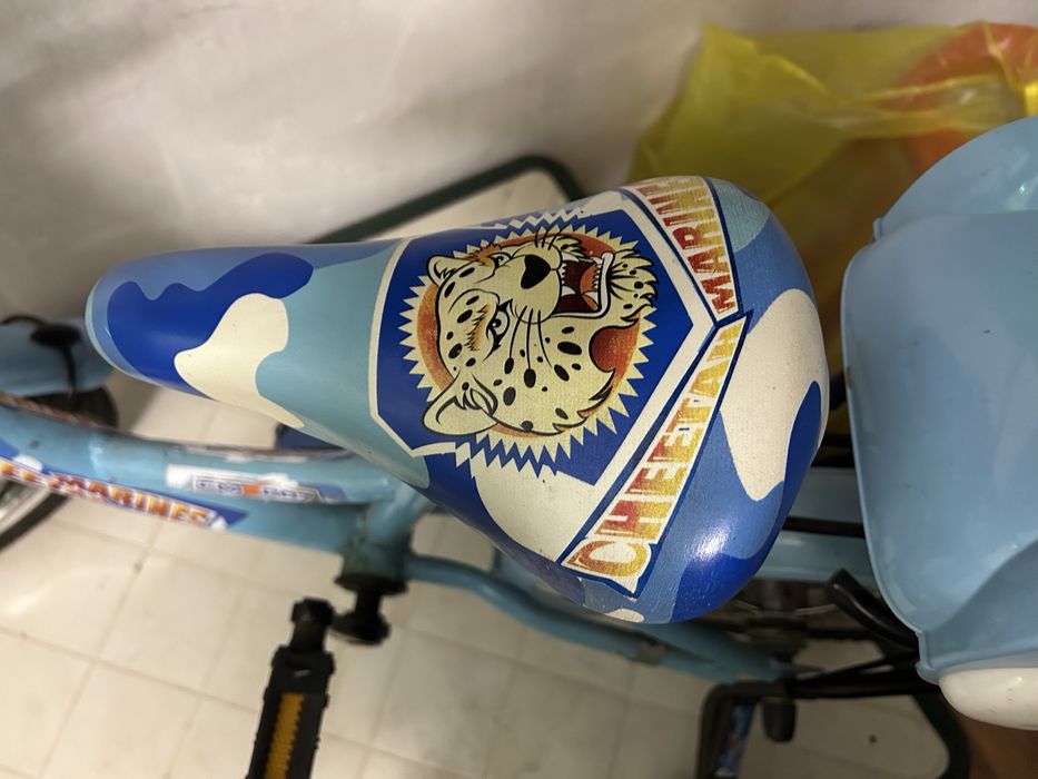 Детско колело със помощни колела и кошници