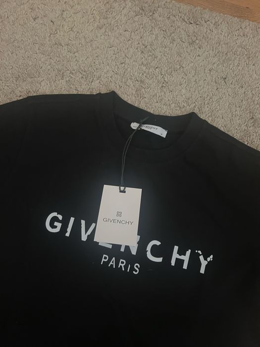 Tricou Givenchy nou
