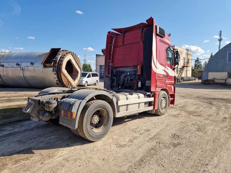 Dezmembrez camion MERCEDES-BENZ Actros, Axor MP1, MP2, MP3