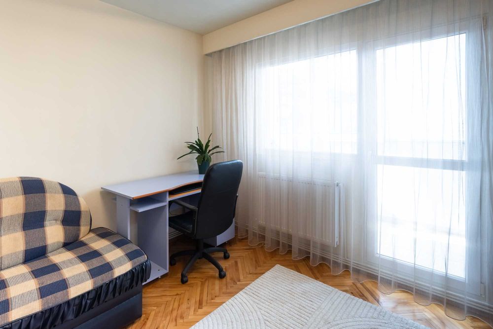 PF vand apartament 2 camere, etaj intermediar - zona OMV Marasti