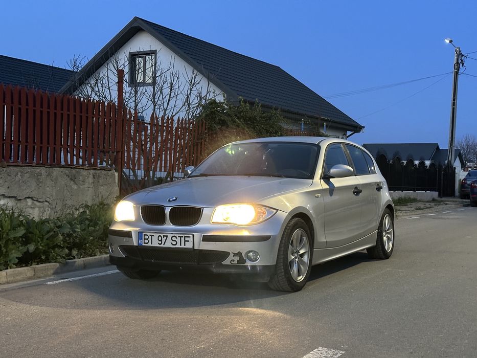 Vand / schimb Bmw seria 1 2.0d 6 trepte stare foarte buna