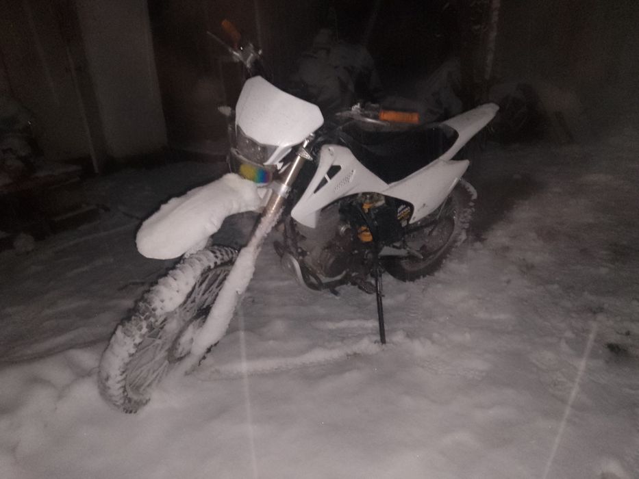 Продам эндуро 06