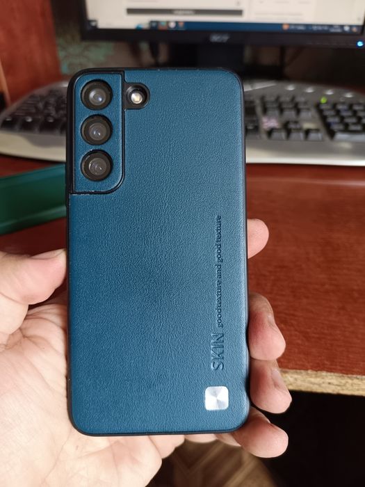 Самсунг s 22 в хорошем состоянии