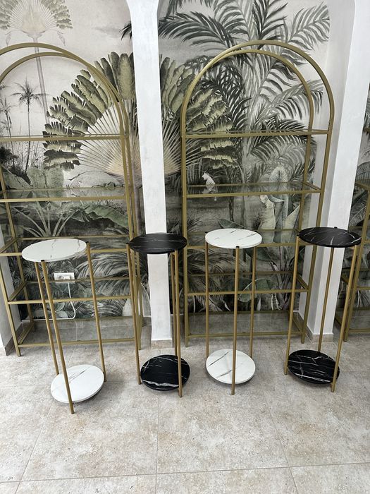 Masa, etajere  sticla mobilier magazin