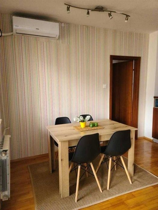 Дава се под наем Двустаен апартамент в Бургас, Изгрев - 60 кв.м за 229.5 € - Снимка #5