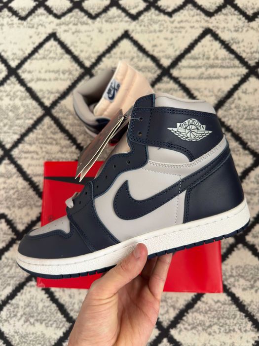 Nike Air Jordan 1 Retro High '85 Georgetown Marimea 43 Noi Cu Cutie